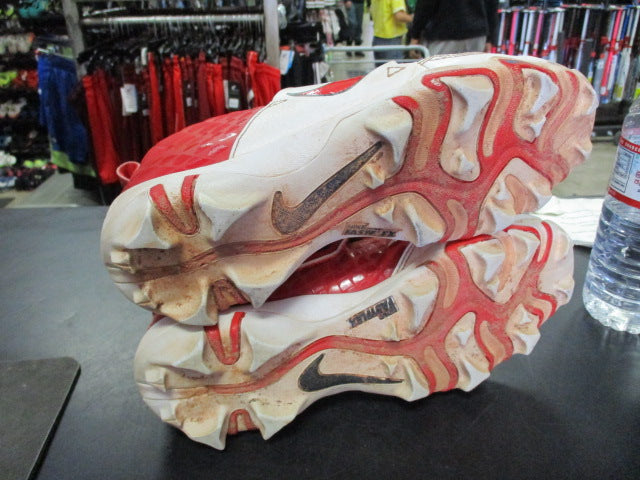 Load image into Gallery viewer, Used Nike Trout Fastflex Size 7 Cleats
