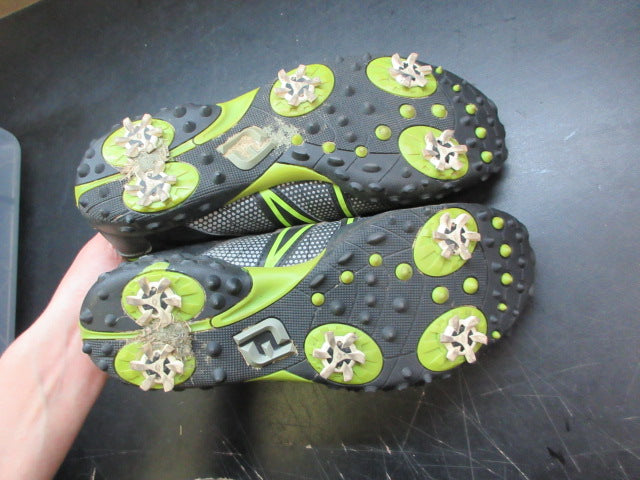 Load image into Gallery viewer, Used Foot-Joy Golf Shoes - Size 7.5

