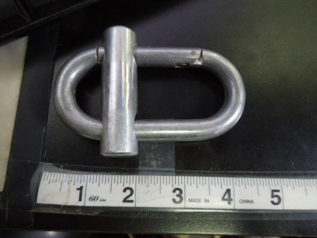 Load image into Gallery viewer, Used Vintage Eiger USA Oval Cross Bar Lock Carabiner
