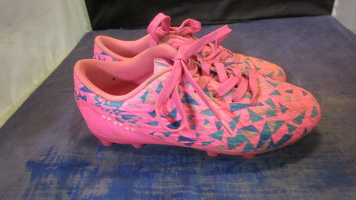 Used Pink Soccer Cleats Youth Size 2.5