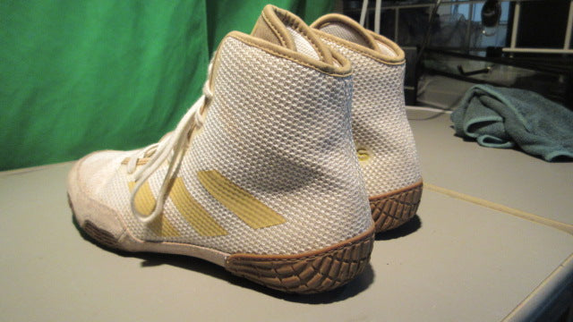 Load image into Gallery viewer, Used Adidas s Adult Size 9 Tech Fall 2.0 Wrestling Shoes

