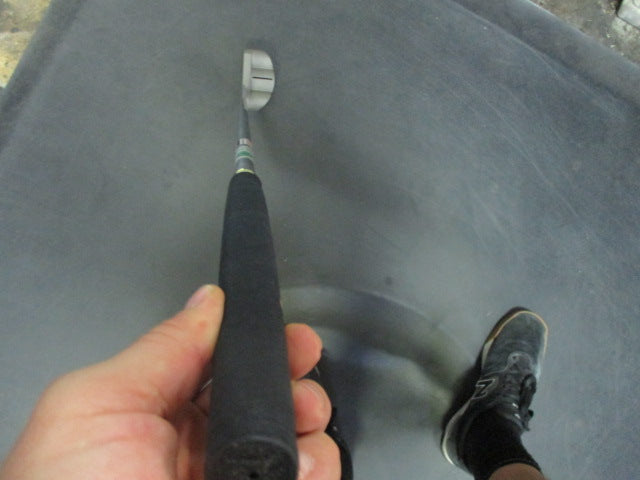 Load image into Gallery viewer, Used Boccieri Golf Deep Face Series Heavy Putter D3-DF  right Hand 33 in

