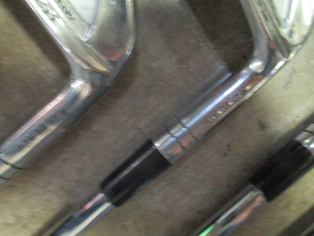 Load image into Gallery viewer, Used Tommy Armour 845 V-31 RO Blade 3-Pw RH Steel Shaft
