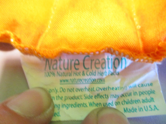 Load image into Gallery viewer, Used Nature Creation Shoulder Wrap Herbal Pack
