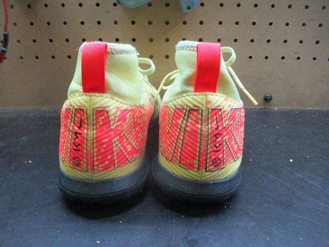 Load image into Gallery viewer, Used Kids' Nike Jr. Mercurial Superfly Indoor Soccer Shoes - Size Youth 6
