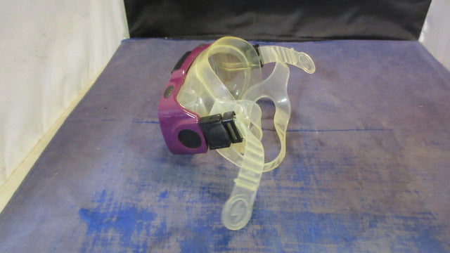 Load image into Gallery viewer, Used Aqua Lung Quartz 2 Scuba Mask
