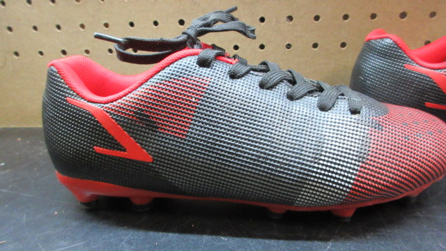 Load image into Gallery viewer, Used BURUDANI Soccer Cleats - Size 6
