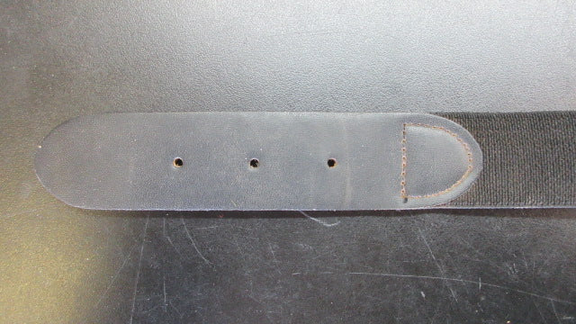 Load image into Gallery viewer, Used Champro Youth Baseball Belt
