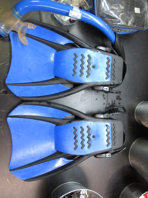 Used U.S Divers Trek Admiral LX Snorkel Set - Size Small 4-7