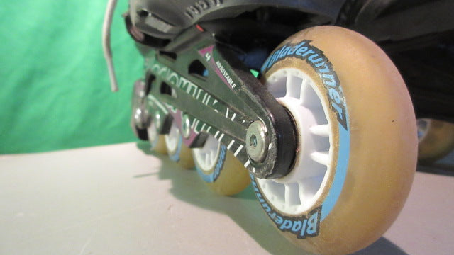 Load image into Gallery viewer, Used Blade Runner Kids 11-1 Inline Skates (Some Wear)
