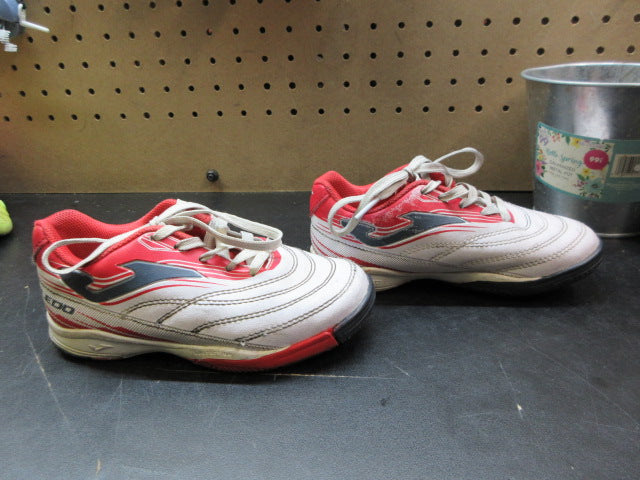 Load image into Gallery viewer, Used Joma Toledo Indoor Soccer Cleats - Size Youth 10
