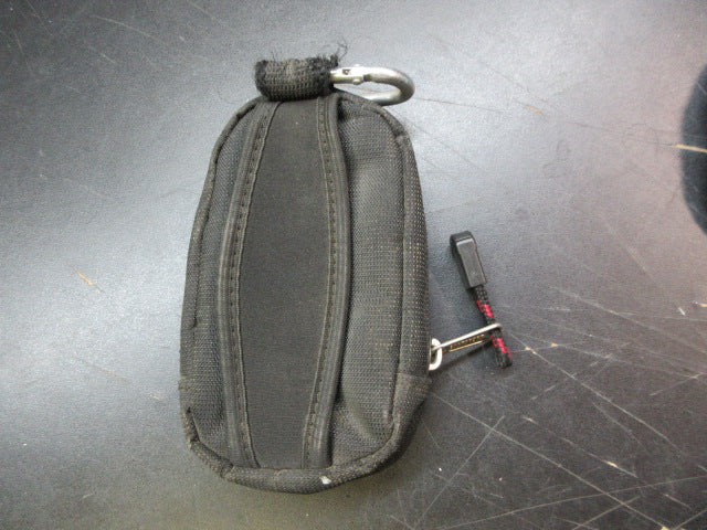 Load image into Gallery viewer, Used Headphone Belt Bag
