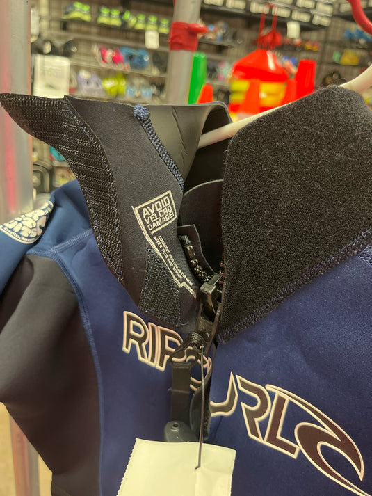 Used Rip Curl Short sleeve and short wet suit size Medium