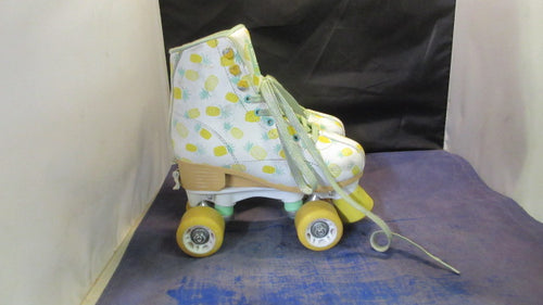 Used Roller Derby Candi Grl Lucy Roller Skates Youth Size 12 - 2 - small wear