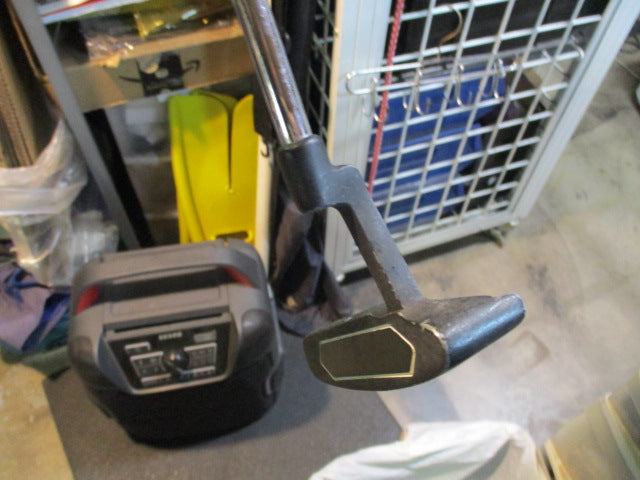Load image into Gallery viewer, Used RAM RH Putter 35&quot;
