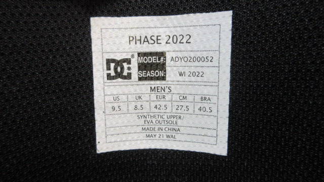 Load image into Gallery viewer, Used DC Faze 2022 Snowboarding Boots - Size 9.5

