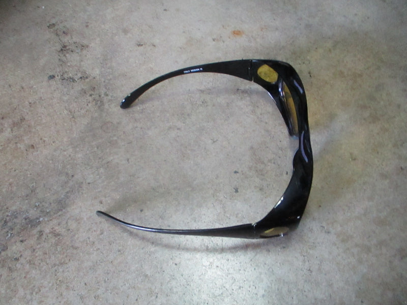 Load image into Gallery viewer, Used Night Time Driving Glasses All-In-One PolorVision Driving Glasses
