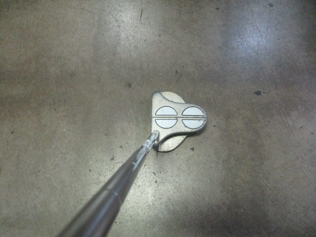 Load image into Gallery viewer, Used White Junior 30" Putter -  RH

