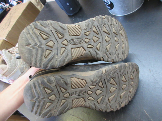 Used KEEN Targhee IV Waterproof Hiking Boots - Size 5