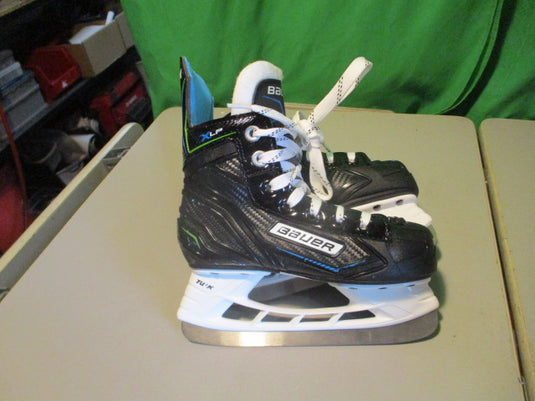 Bauer XLP Youth 11 Hockey Skates
