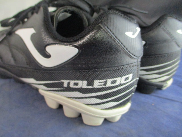 Load image into Gallery viewer, Used Joma Toledo Soccer Cleats Youth Size 3
