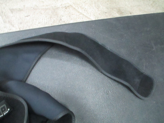 Used Ice Therapy Single Shoulder Arm Brace