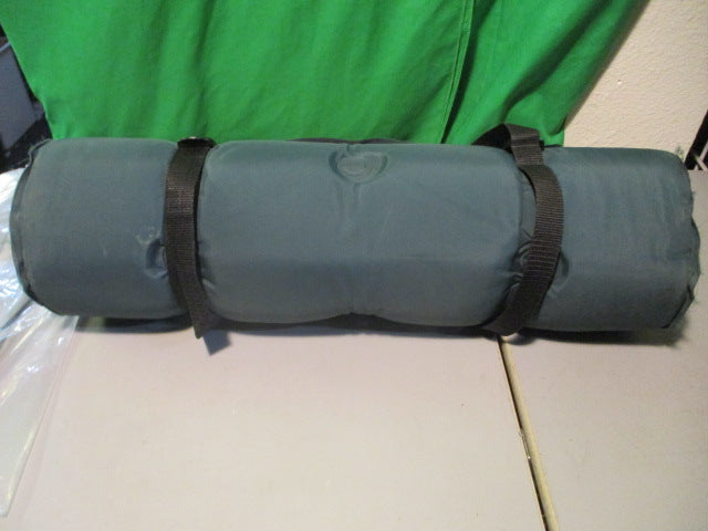 Load image into Gallery viewer, Used 44&quot;x20&quot; Inflating SLEEPING PAD
