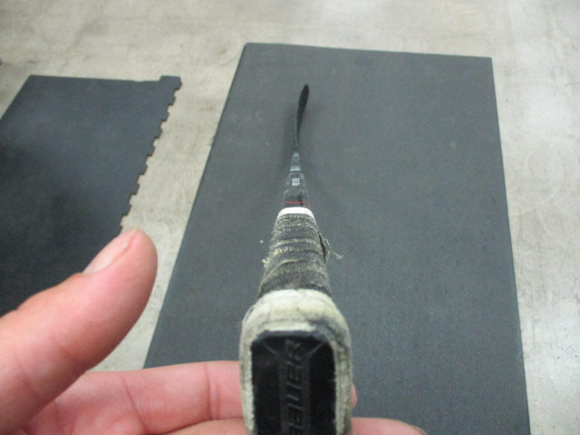 Load image into Gallery viewer, Used Bauer 3X Pro P92 Size 60&quot; Hockey Stick - LH
