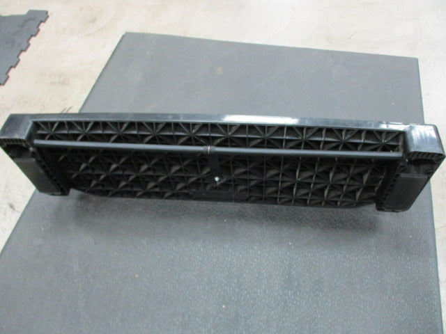 Load image into Gallery viewer, Used Extreme Hockey Passer Clamp-On Pro Hockey Rebounder
