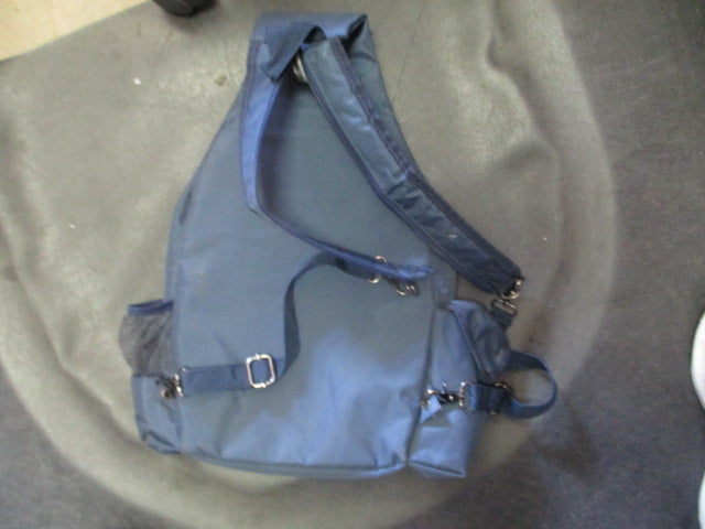 Load image into Gallery viewer, Used Denvonloo Dark Blue Racquet Bakpack Bag
