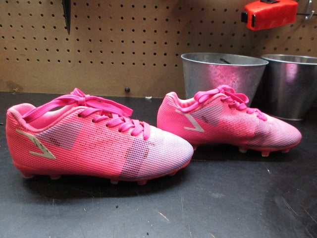 Load image into Gallery viewer, Used Burudani Soccer Cleats - Size 1
