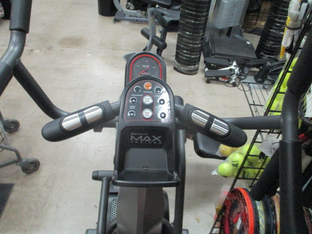 Load image into Gallery viewer, Used Bowflex MAXtrainer M5 Elliptical
