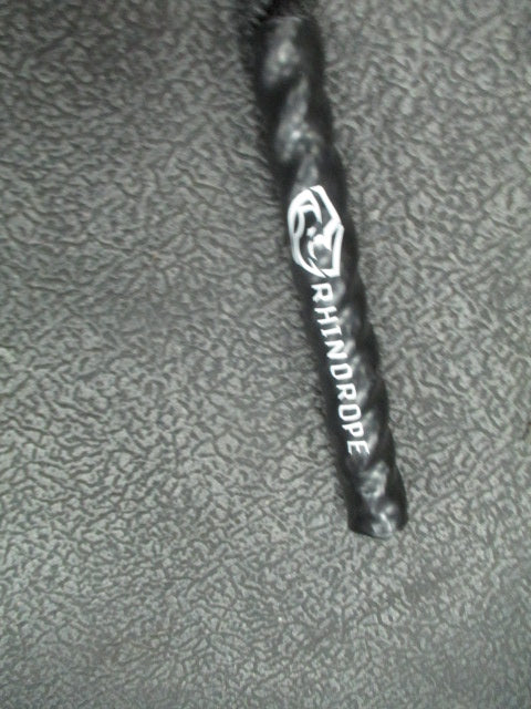 Load image into Gallery viewer, Used Rhino Rope Fitnes Weighted Jump Rope
