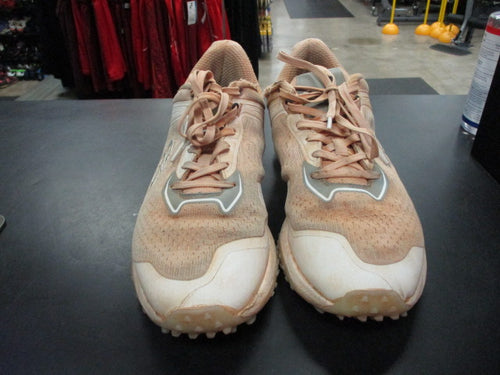 Used Boobah Viper Size 10 Baseball Turff Shoes (HAS WEAR)