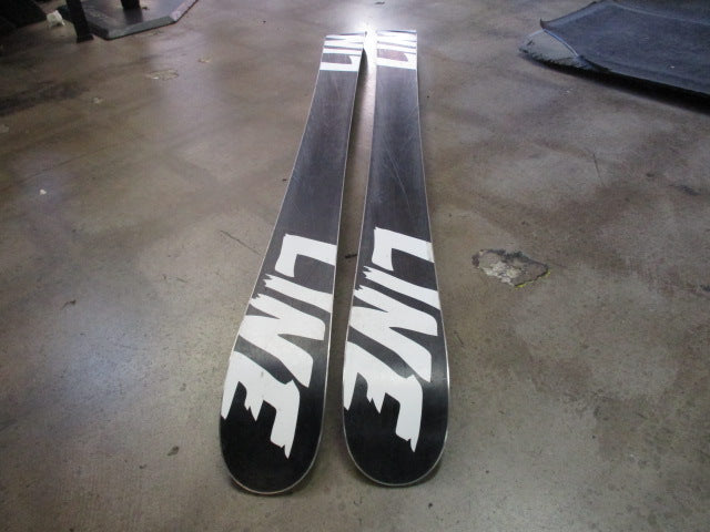 Load image into Gallery viewer, Used 2012 Line Super Hero Skis 123cm Downhill Skis
