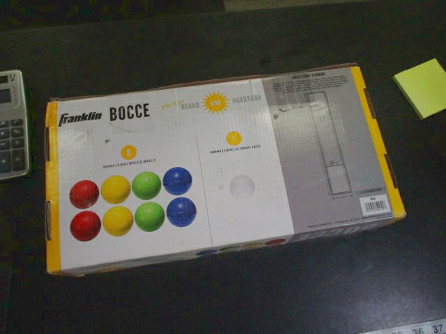 Load image into Gallery viewer, Used Franklin Bocce Beach and Backyard Game 8 Bocce Balls 1 Scoring Jack
