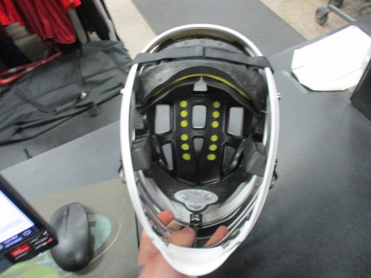Used Cascade Cs-r Lacrosse Helmet - OSFM