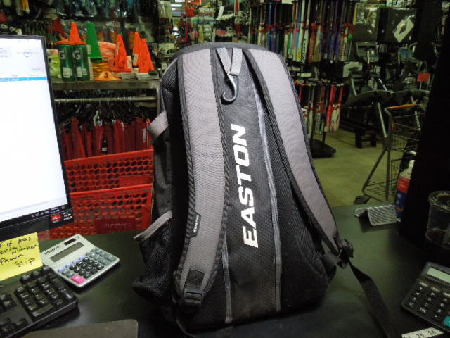 Load image into Gallery viewer, Used Easton Elite Backpack Bat Bag
