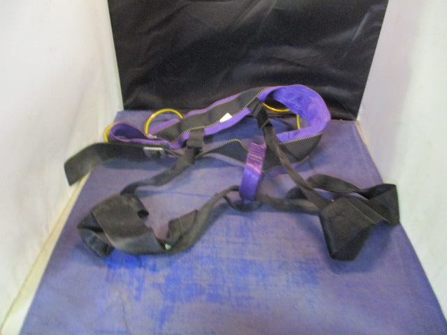 Load image into Gallery viewer, Used Head Wall Climbing Harness Adult Size Large
