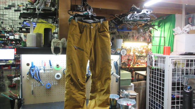 Load image into Gallery viewer, Used Quicksilver Winter Snow Pants - Size Small *Small Holes*
