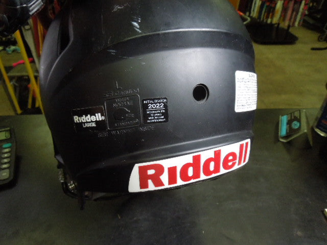 Load image into Gallery viewer, Used Riddell Victor Youth Football Helmet Size Large Intial Season 2022
