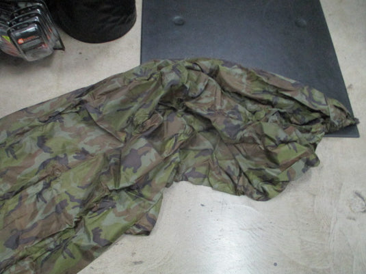 Used Guide Gear Hunting Blind