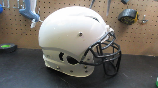 Used Schutt Vengeance Pro LTD Football Helmet - Large - SZN 2021