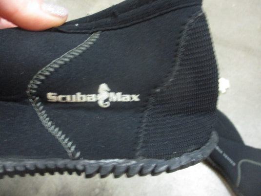 Used Scuba Max Dive Booties Size Small 6/39