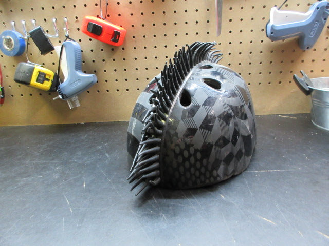 Load image into Gallery viewer, Used Krash Boys' Cube Hurt Hawk Bike Helmet - Size Medium
