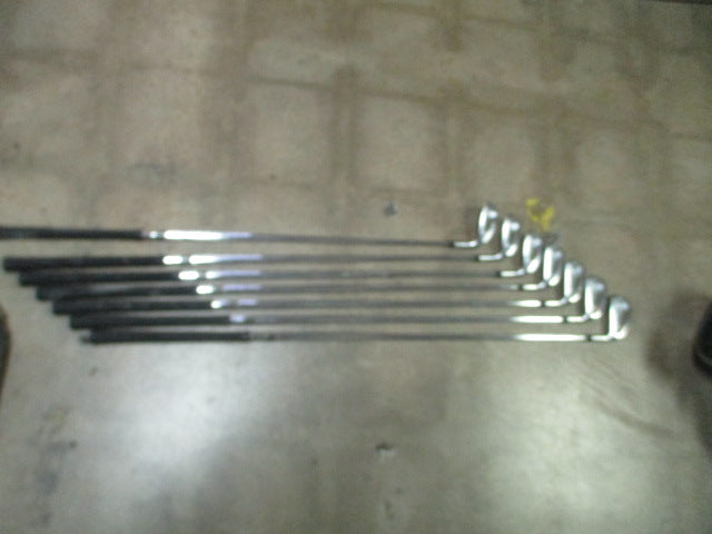 Load image into Gallery viewer, Used Taylormade Rac RH Steel Shaft 4-PW IRON SET Stiff (needs Grips)
