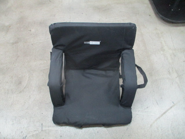 Load image into Gallery viewer, Used Vivo Home Portable 20" Stadium Seat Chair
