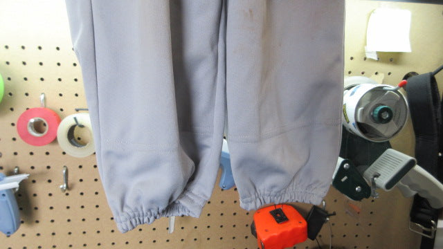 Load image into Gallery viewer, Used Wilson Elastic Bottom Baseball Pants - Size Youth Small
