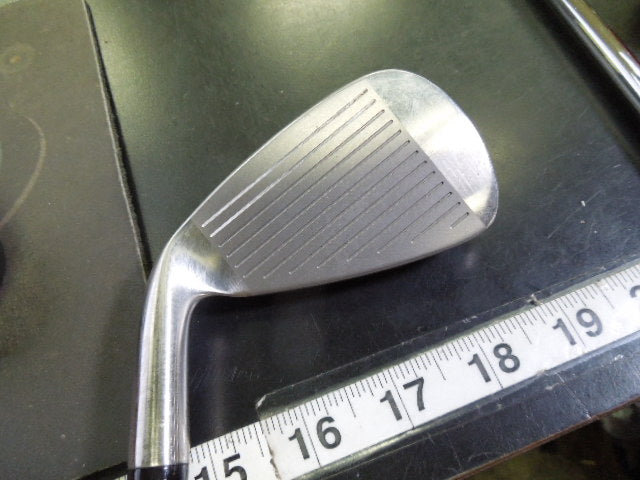 Load image into Gallery viewer, Used Nike Slingshot 7pc Right Hand Iron Set 5-9i and PW Set Needs Regrip
