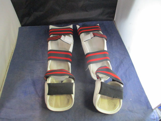 Load image into Gallery viewer, Used San Moo Sa Martial Arts Supply Detachable Shin Guards w/ Instep Size Small
